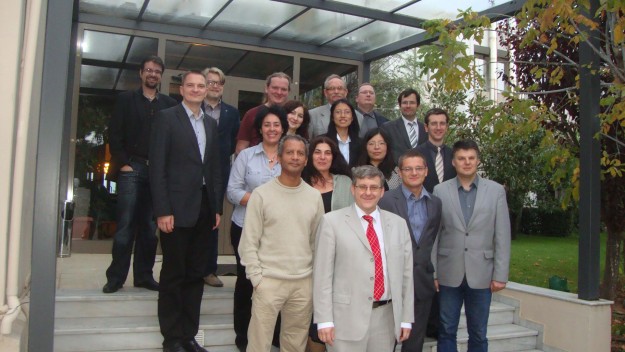 CARRE_Newsletter_01_18Nov2013_ProjectKickoff_im01 CARRE kick-off meeting participants.